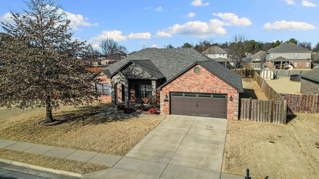 Edinburgh Sub Lowell - Residential