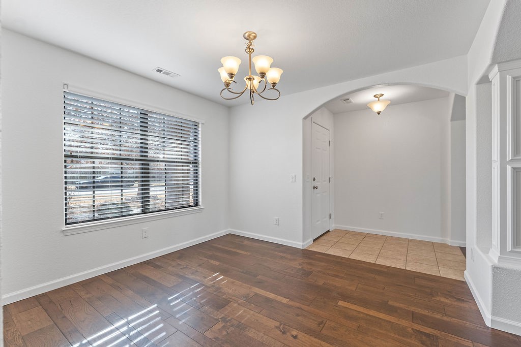 Edinburgh Sub Lowell - Residential