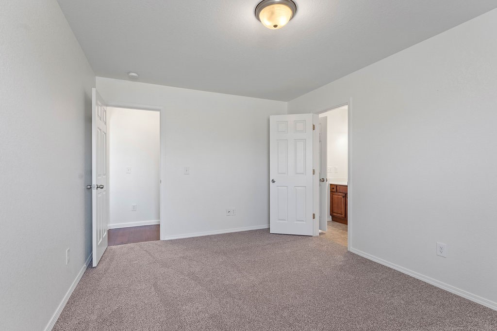 Edinburgh Sub Lowell - Residential