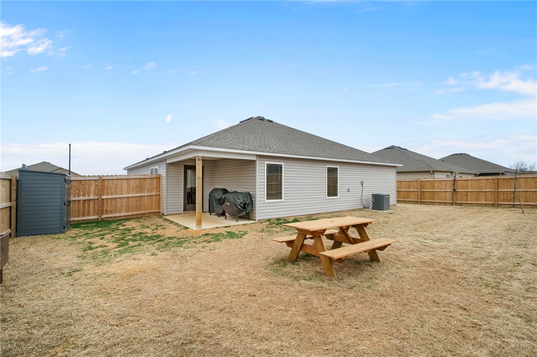 Walnut Hill Sub Ph Iii Pea Ridge - Residential