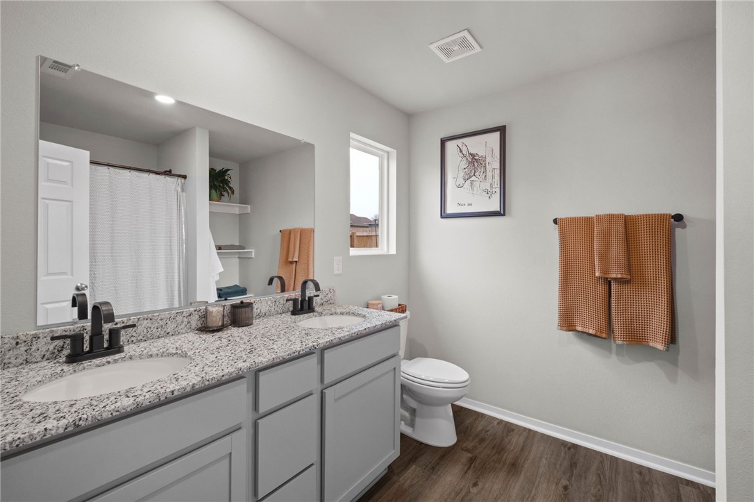 Walnut Hill Sub Ph Iii Pea Ridge - Residential