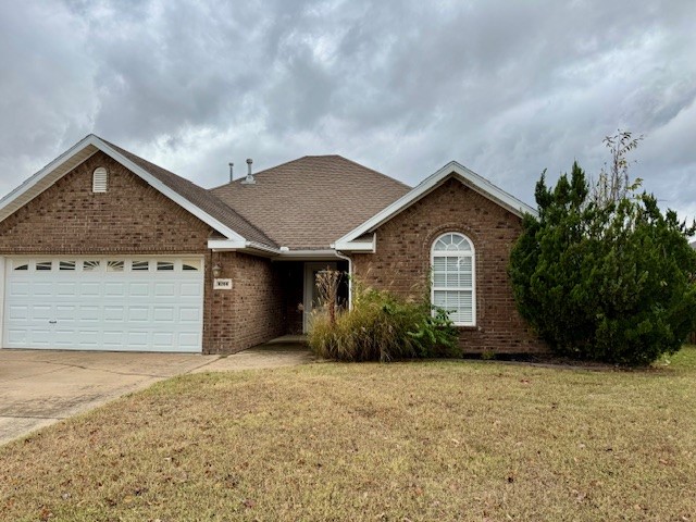 Charming 3 bedroom, 2 bath single-family home with a fenced backyard in Rogers! Enjoy a spacious living room that opens into an eat-in kitchen - all appliances included. Spacious master bedroom with large walk-in closet. Enjoy the outdoor space with a fenced in backyard and a covered patio! Showings are through appointments only. Tenant responsible for electric, gas, water/trash, and lawn care. We process applications as we receive and once an application is approved, we reach out for deposit. Deposit secures the unit not the application. Please be aware of scams. Our application process is to be paid online through a secure portal, and we do not accept cash, CashApp, Venmo, and/or PayPal.