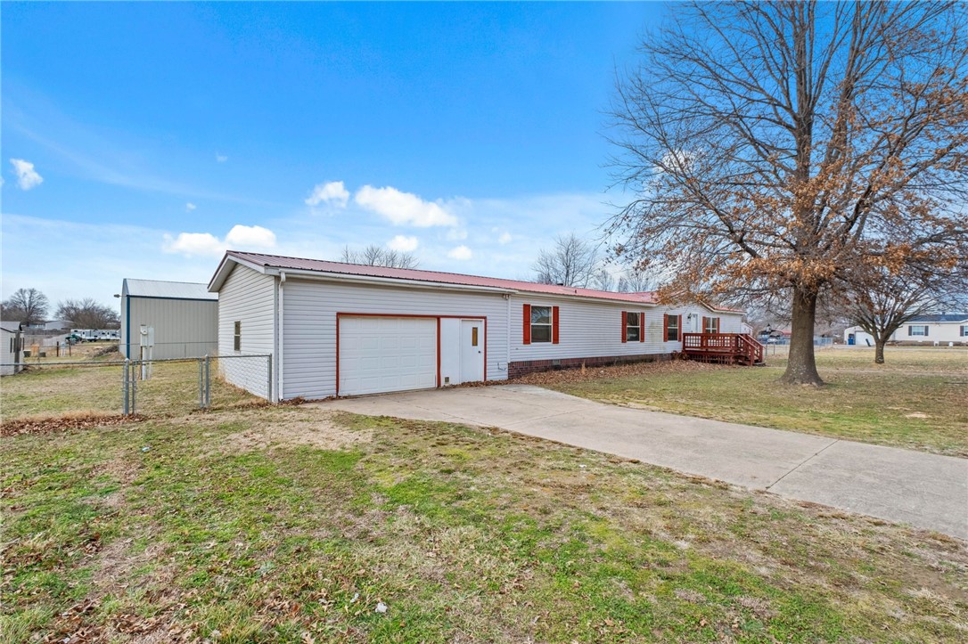 Givens Place Pea Ridge - Residential