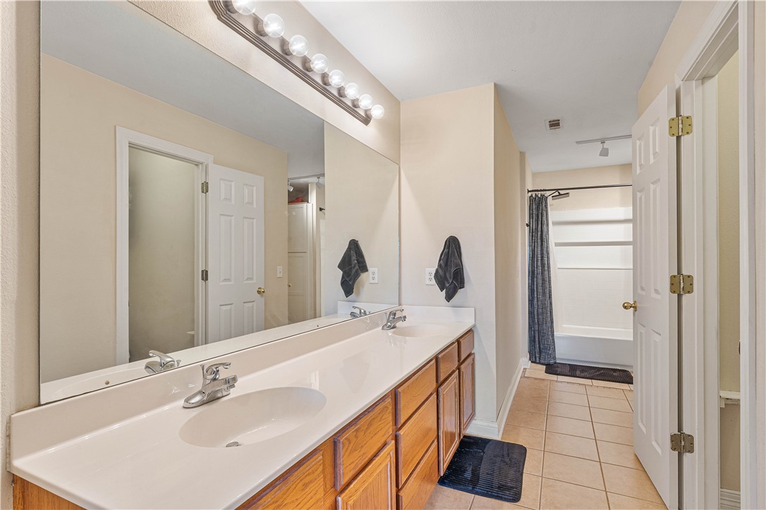 Rose Courtvalley Viewhpr - Residential