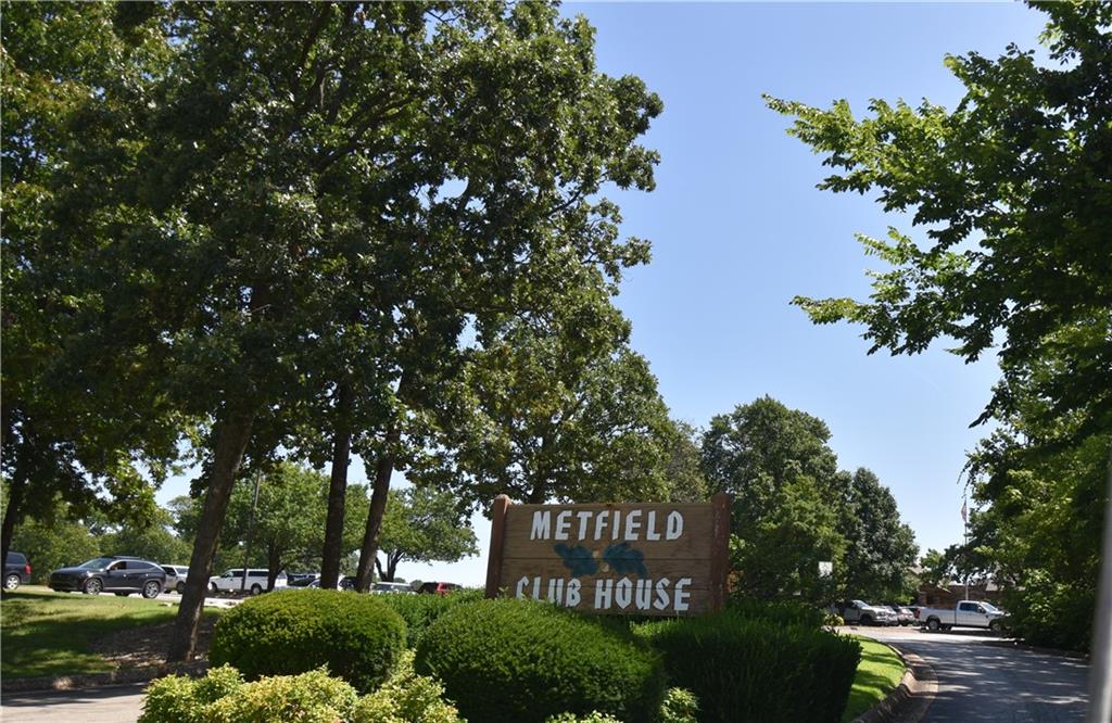 Brittany Courts Bvv - Residential