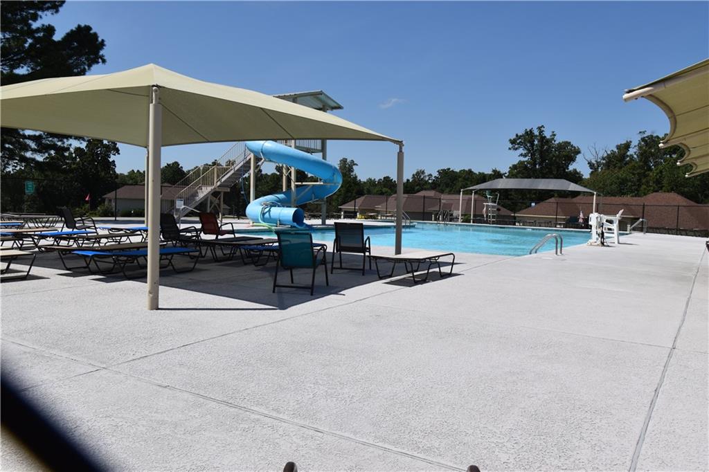 Brittany Courts Bvv - Residential