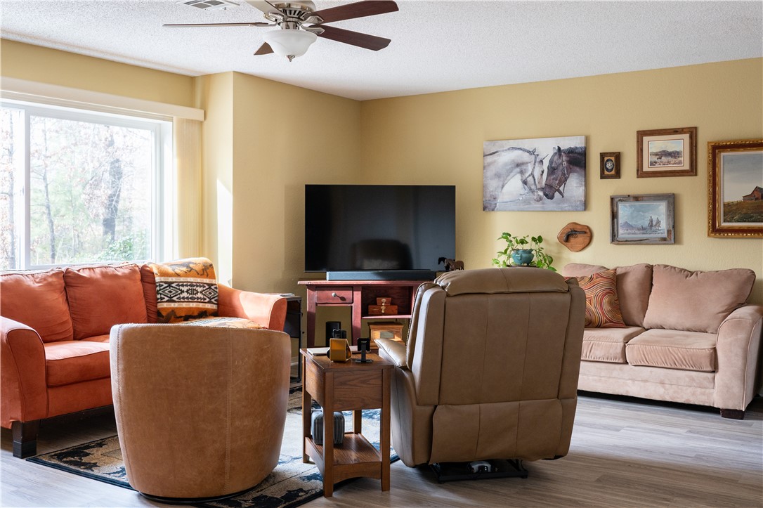 Brittany Courts Bvv - Residential