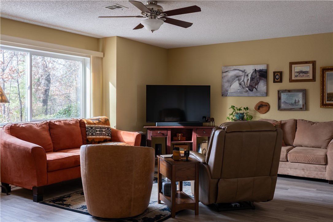 Brittany Courts Bvv - Residential