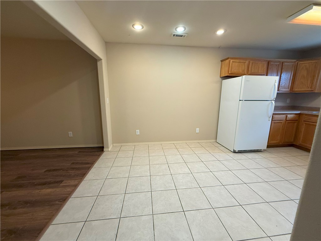 STONEGATE - Residential Lease