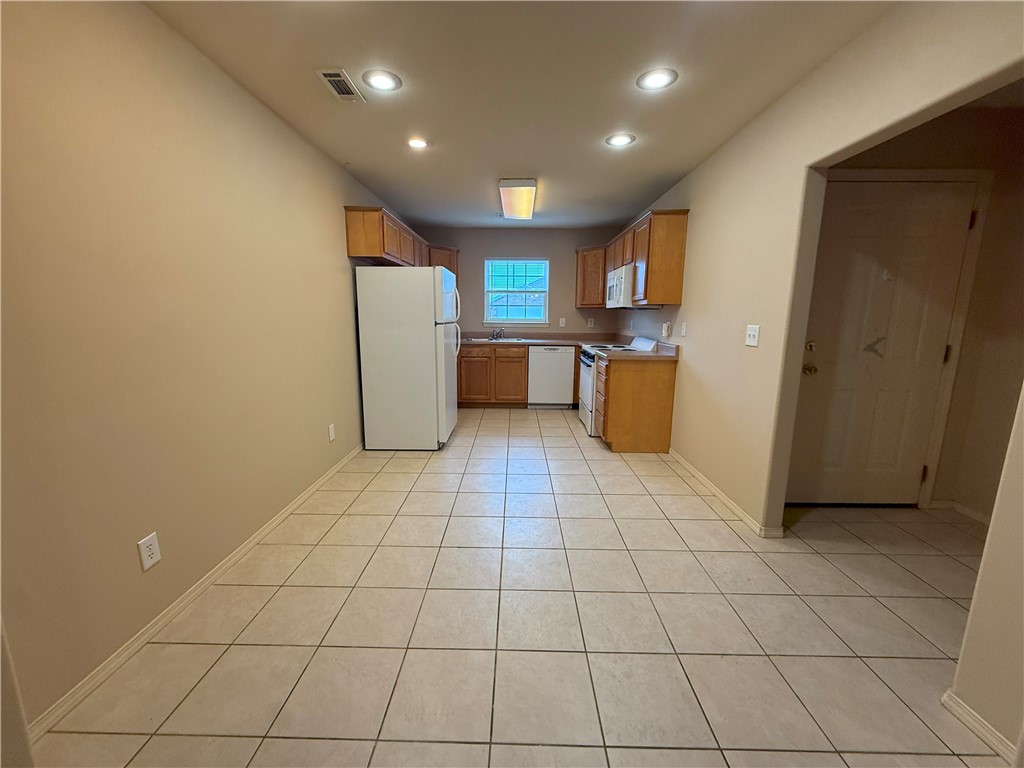 STONEGATE - Residential Lease