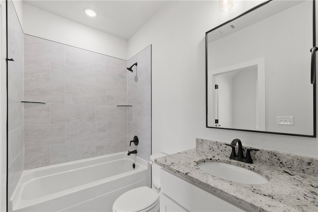 Maple Estates - Residential