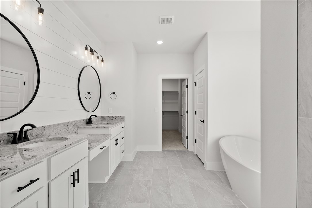 Maple Estates - Residential