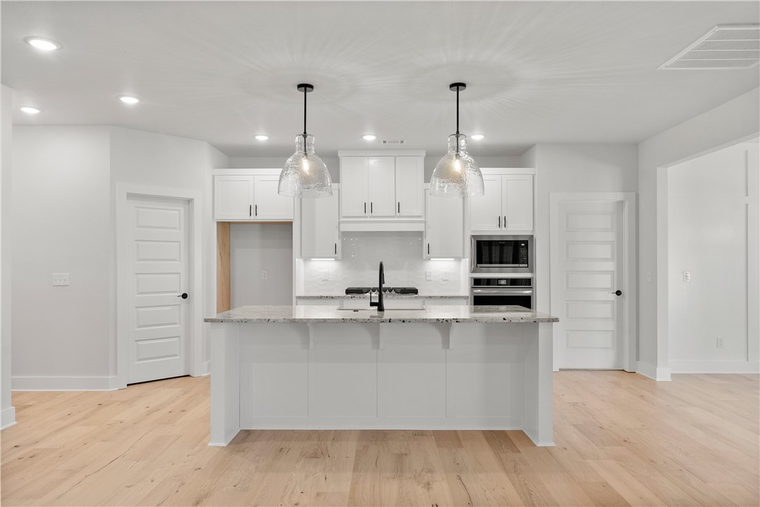 Maple Estates - Residential