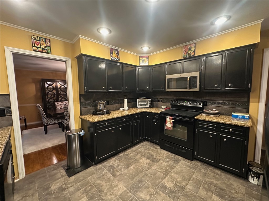 Glen Cove Add - Residential