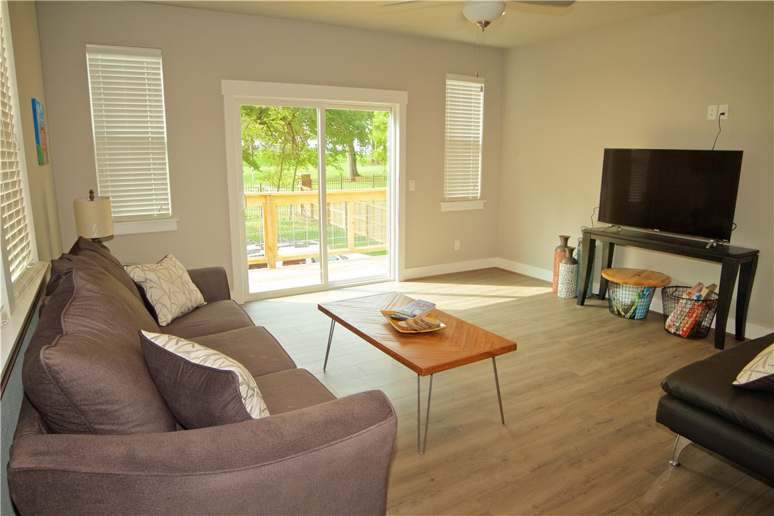 Center Add The - Residential Lease