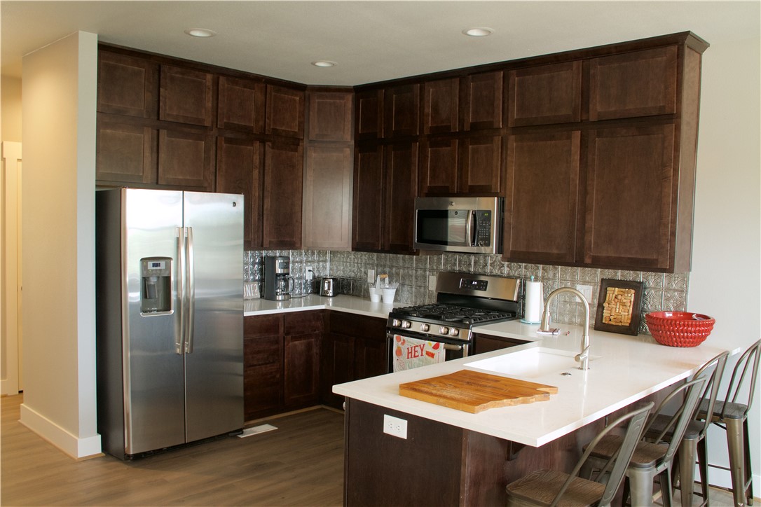 Center Add The - Residential Lease