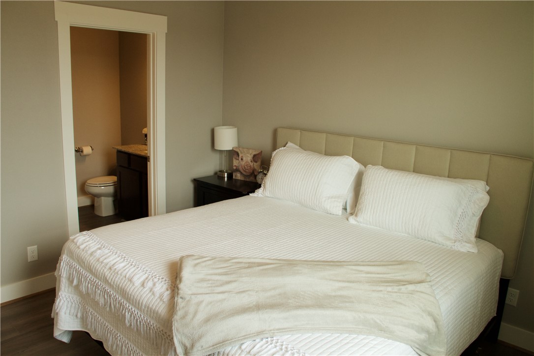 Center Add The - Residential Lease