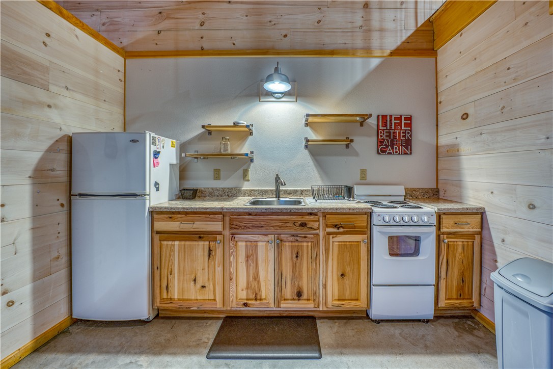 Cedar Trace - Residential