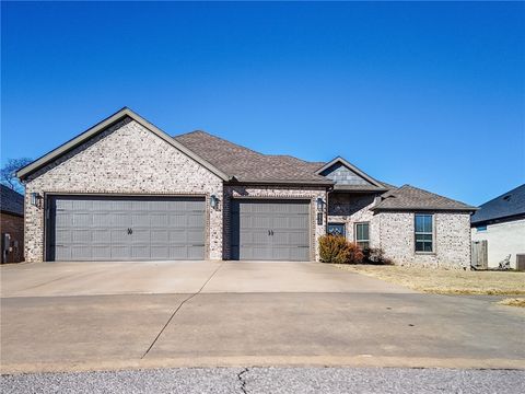Photo of 820 Bob Glen Circle, Centerton, AR 72719 (MLS # 1335864)
