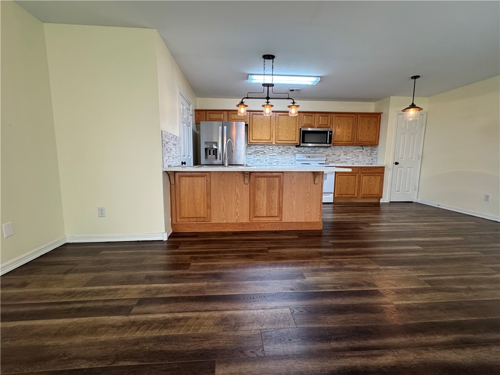 W A Burks Addbentonville - Residential Lease