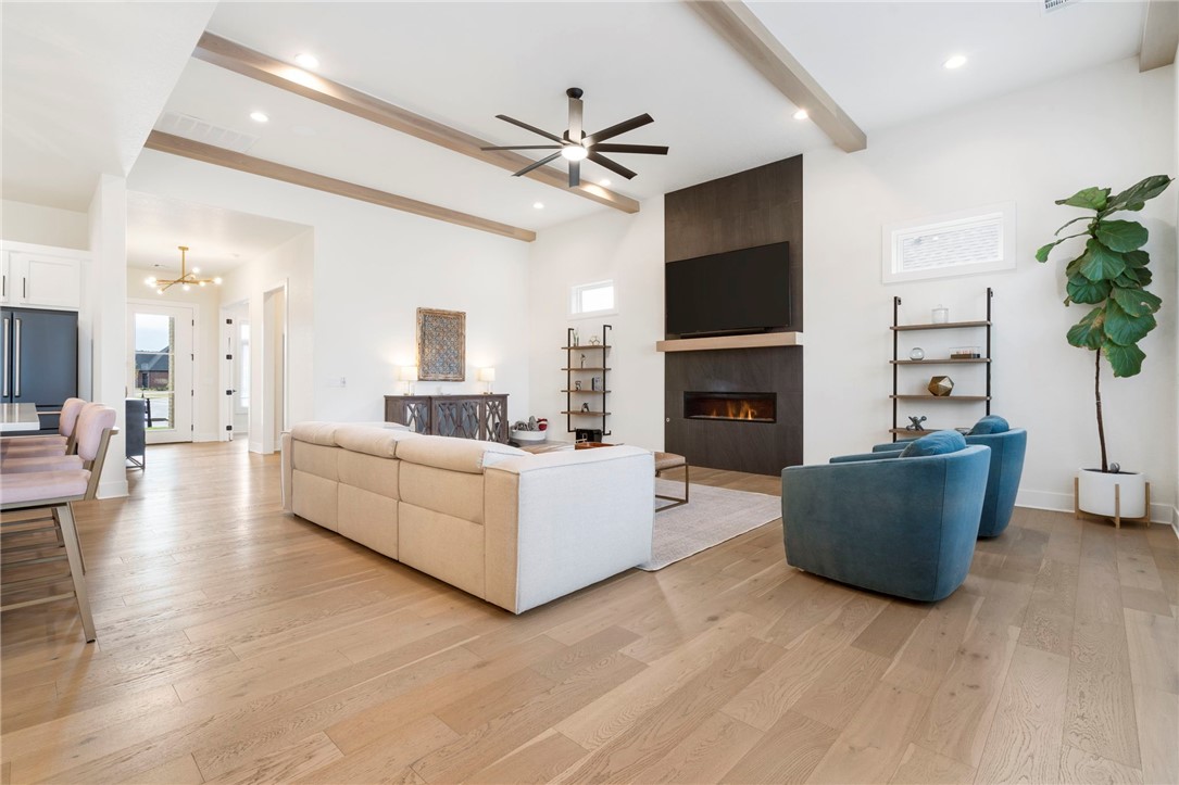 Scissortail - Residential