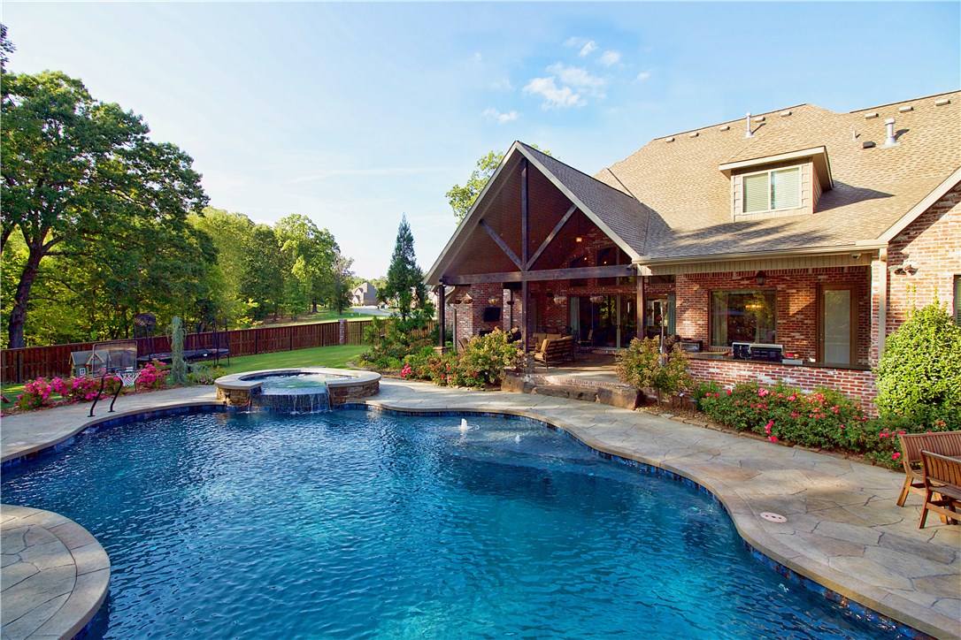 Oak Tree Estates - Residential