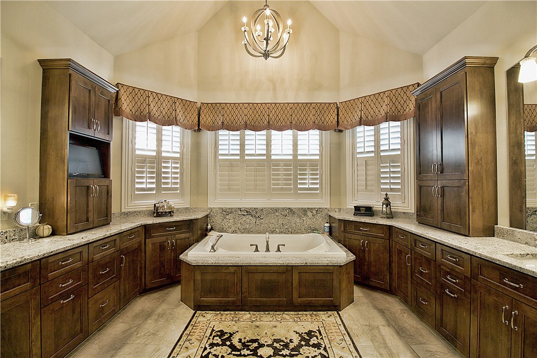 Oak Tree Estates - Residential