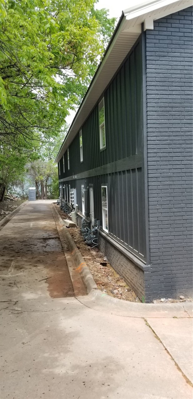 Archais-Bushnell - Residential Lease