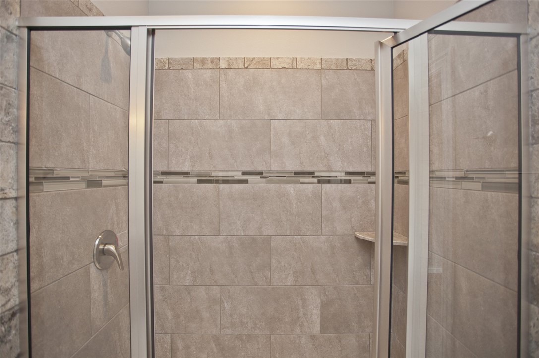 Summit Meadows Ph III Pea Ridge - Residential Lease