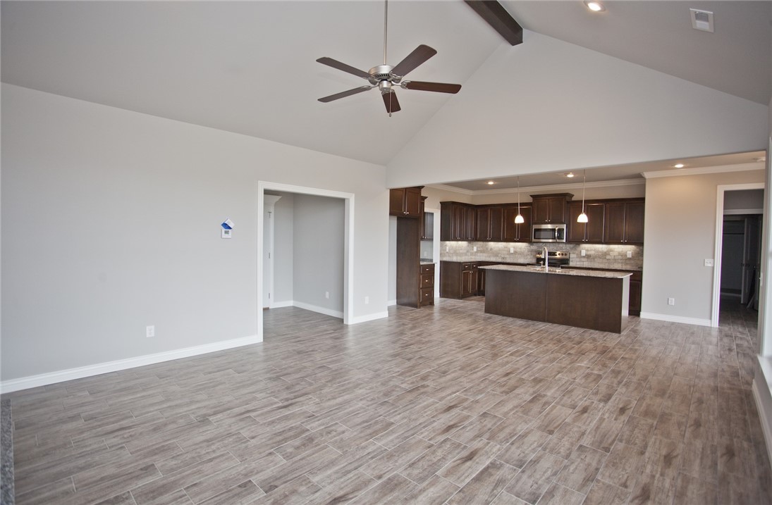 Summit Meadows Ph III Pea Ridge - Residential Lease