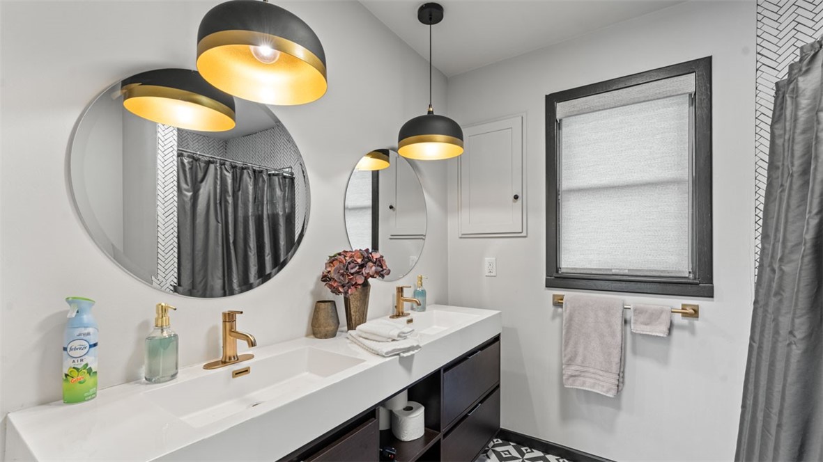 Mack Grimes 2Nd - Residential