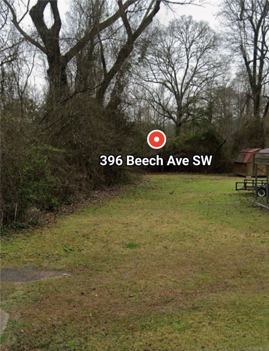 This is a .13 (+/-) acre lot that is cleared and ready to place a new home or small manufactured home. It is only minutes from local amenities. Property conveys a Limited Warranty Deed. Call or text for more information.