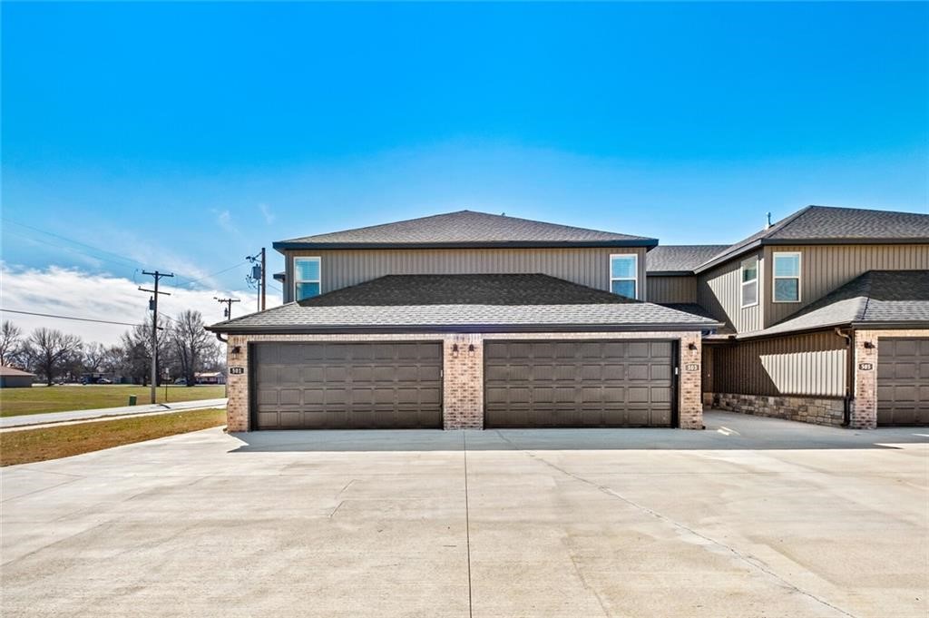 GENTRY HEIGHTS HASTINGS ADD-GENTRY - Residential