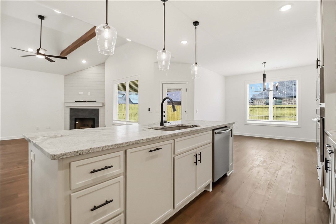 Hillcrest - Residential