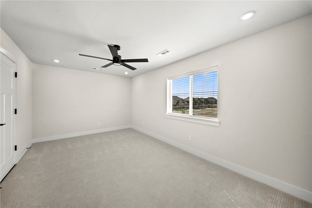 Paradise Park - Residential