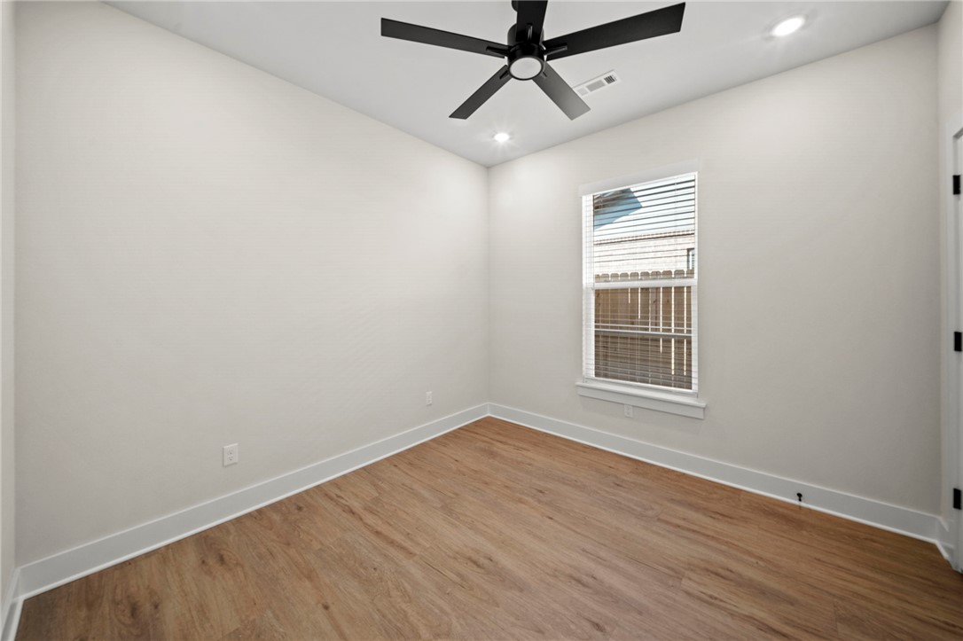 Paradise Park - Residential