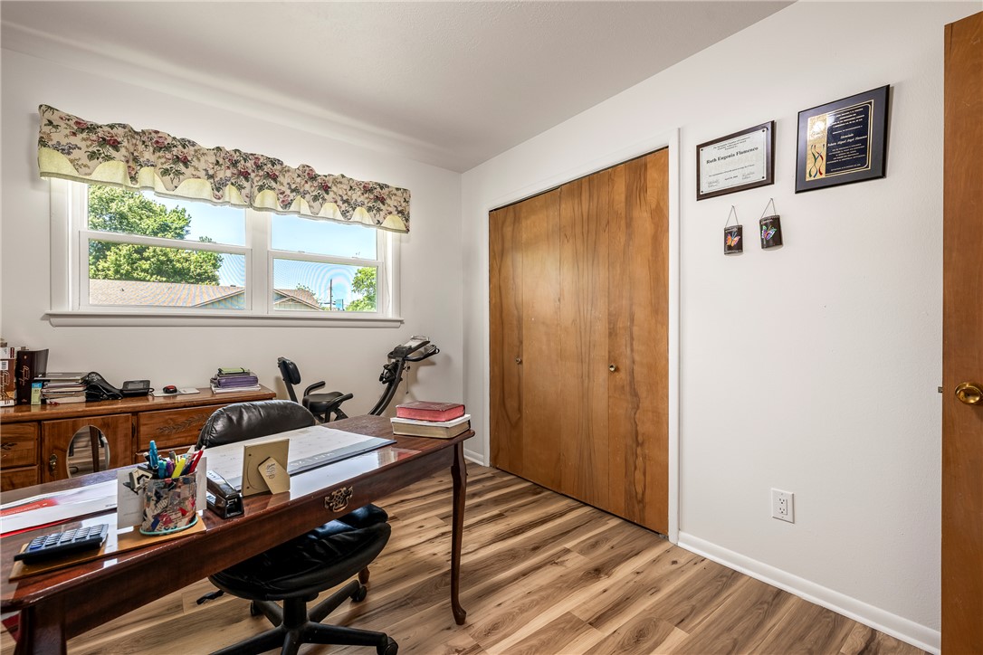 Dandys 2nd - Residential