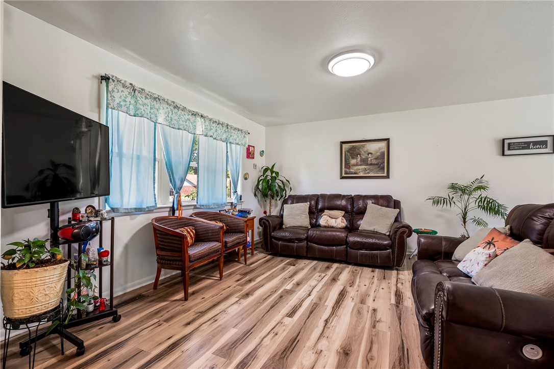 Dandys 2nd - Residential