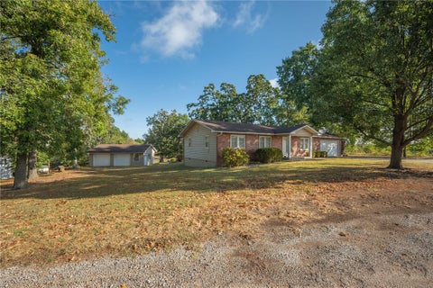 Photo of 14283 Shady Lane, Neosho, MO 64850 (MLS # 1361804)