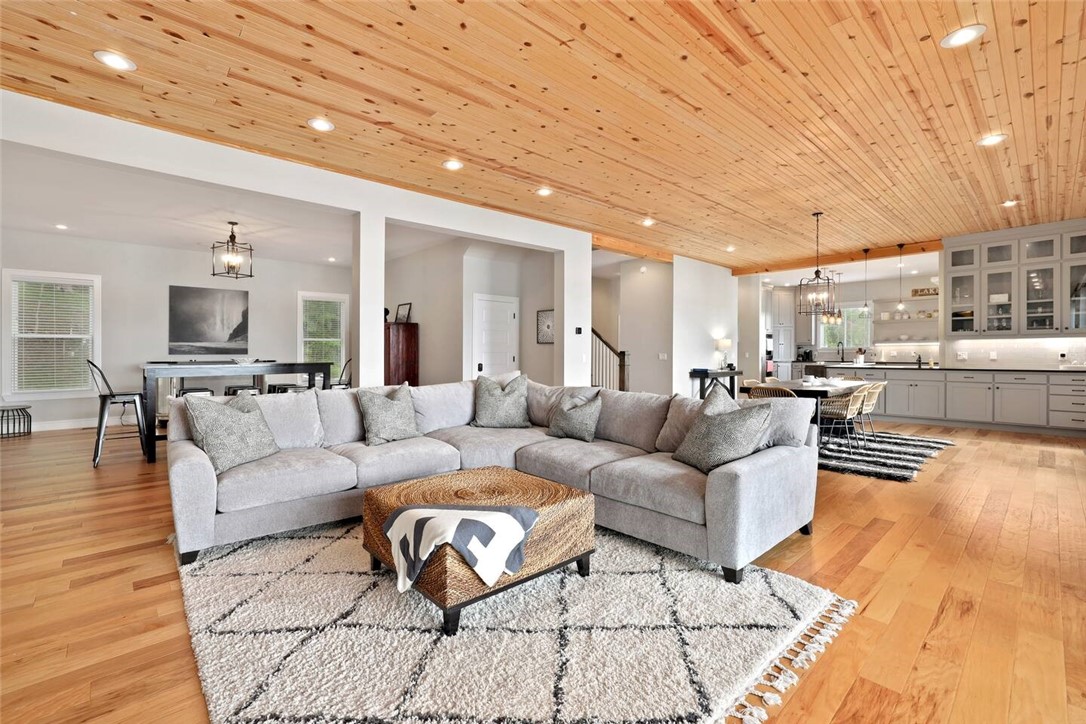 Crows Nest Add Rurban - Residential Lease