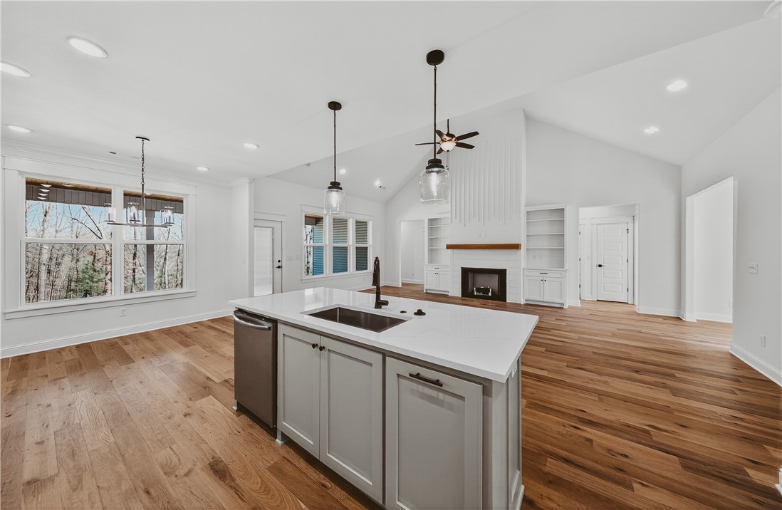 LINCOLN SUB-BVV - Residential