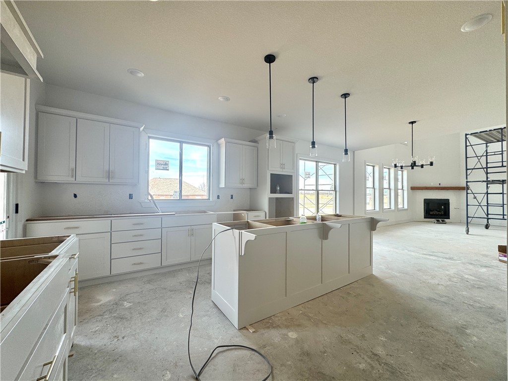 Lexington-Sub Rogersw - Residential