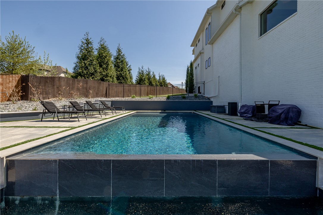 Otter Creek Estates Ph I Cave Spgs - Residential