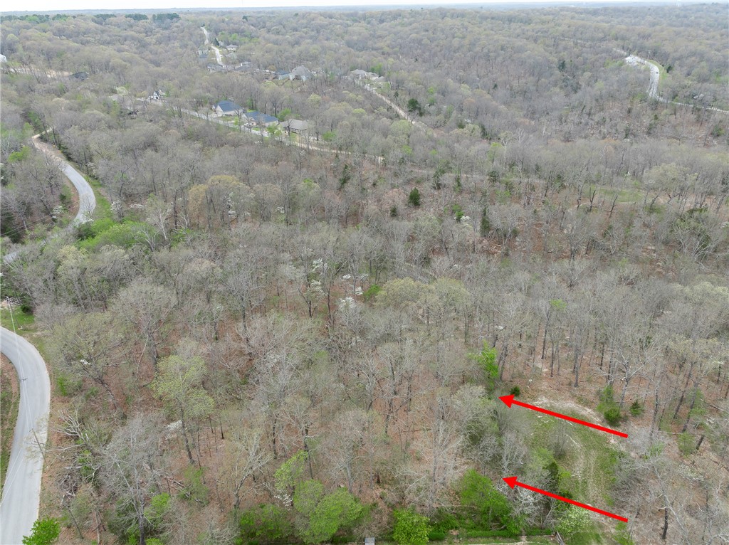 Macon Sub Bvv - Land