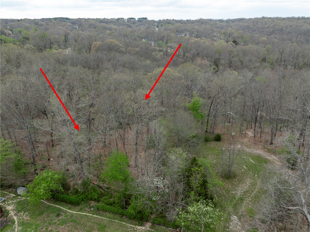 Macon Sub Bvv - Land