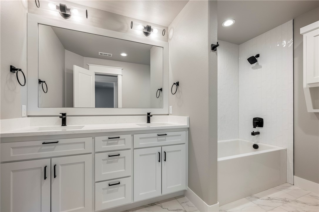 Aurora Sub Ph 1 Bentonville - Residential