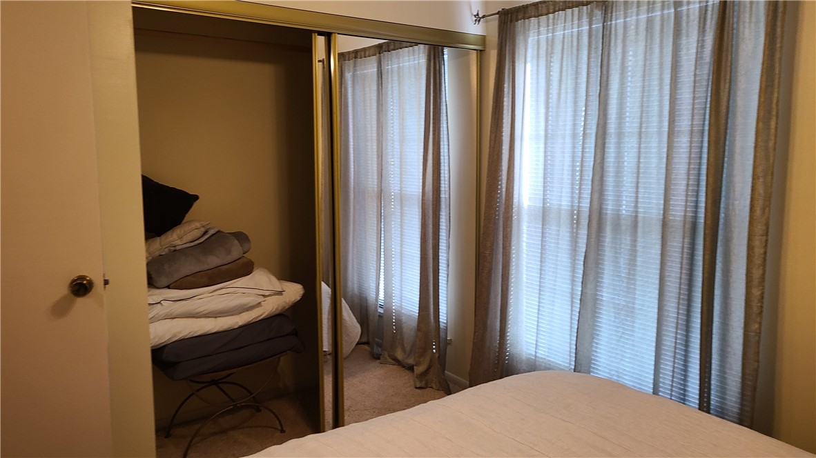 Unit 1C Holiday Island - Residential