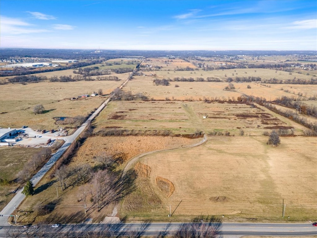 Sunrise Valley Sub Siloam Spgs - Land