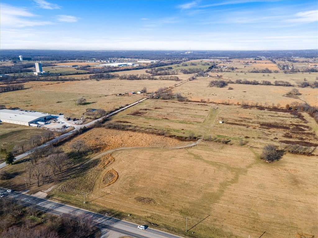 Sunrise Valley Sub Siloam Spgs - Land