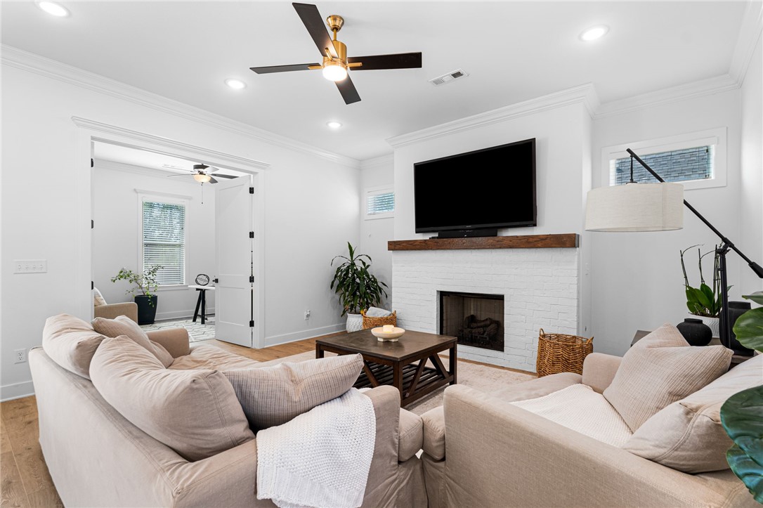 Cobble Creek Sub Rogers - Residential